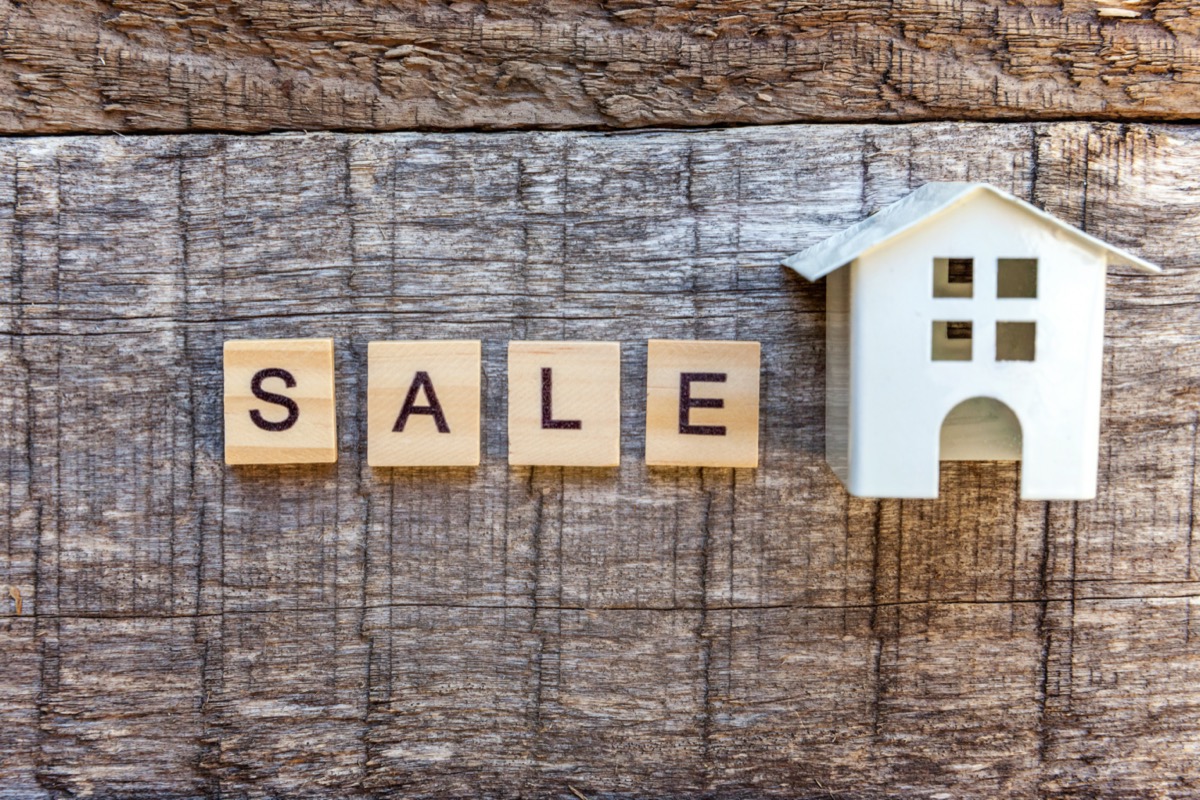 How to Handle Unexpected Home Sale Challenges