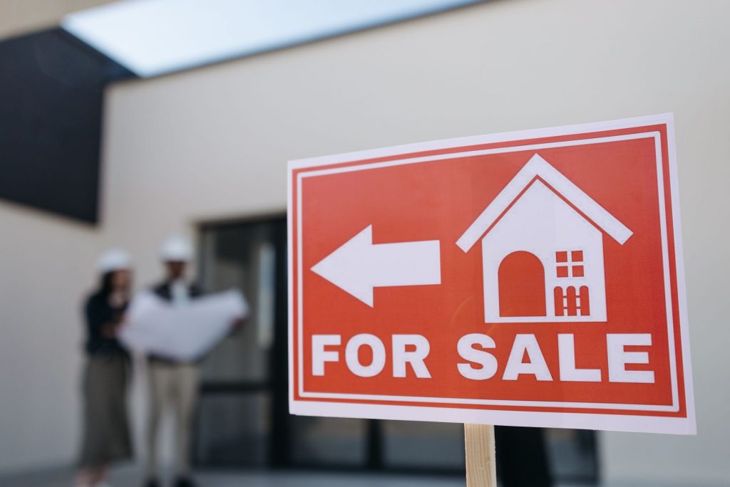 Selling a house fast in Newport with no estate agent fees