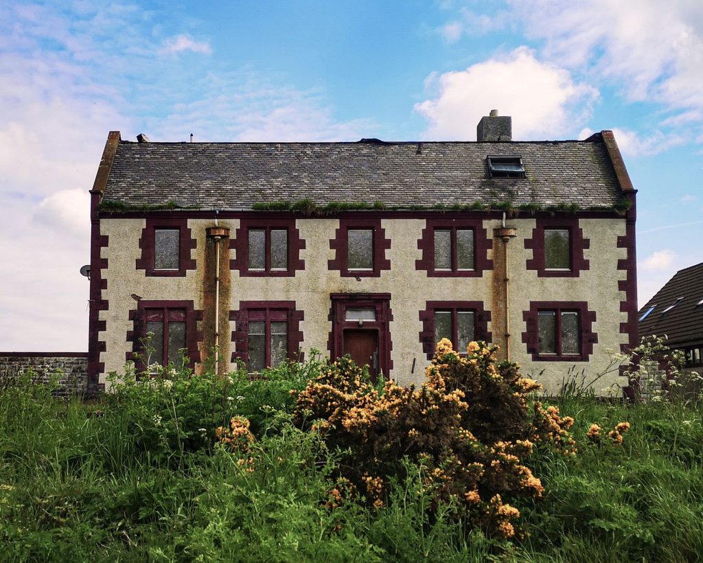 Sell any Pembrokeshire house in any condition to a cash buyer