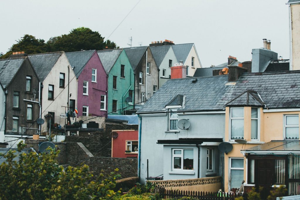 Cash house buyers in Carmarthenshire offering a fast sale on any SA-postcode home