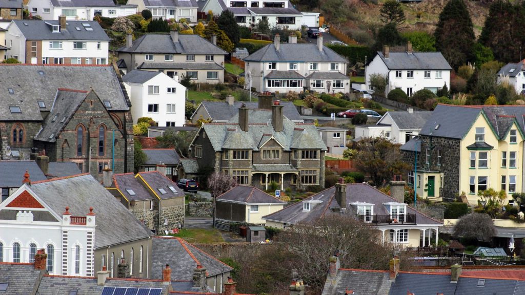Cash house buyers in Neath and Port Talbot offering a fast sale on any SA-postcode home
