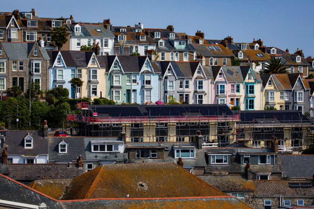 Cash house buyers in Swansea offering a fast sale on any SA-postcode home